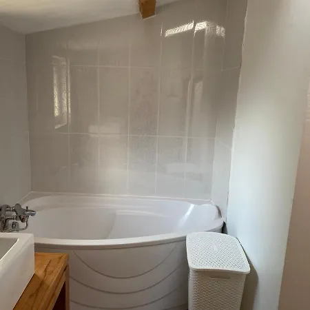Cottage La Pierroune Salles-Curan